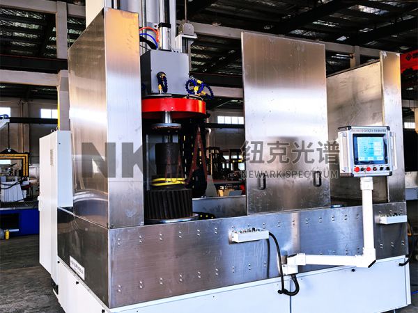 CNK-8000A型（立式双工位）荧光磁粉探伤机